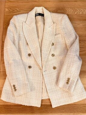 Zara Cream Tweed Double-Breasted Blazer with Gold Buttons